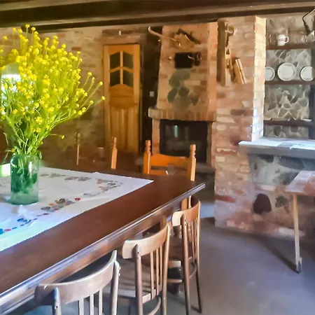 2 Bedroom Lovely In