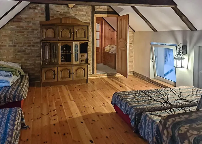 Сasa de vacaciones 2 Bedroom Lovely In
